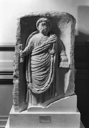 Grabstele eines Notars, aus Deux-Sèvres